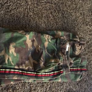 camp joggers with pockets